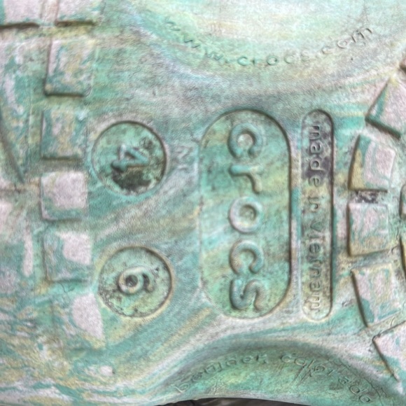 Tie dye Crocs - Picture 5 of 7